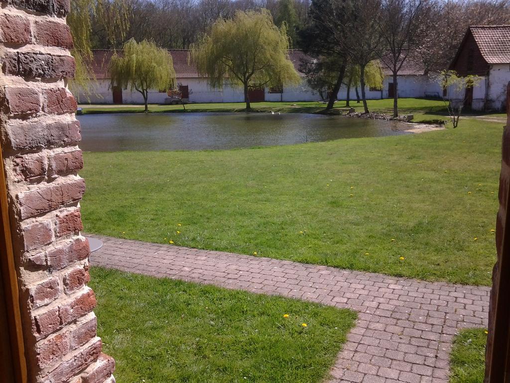 Domaine De Collen Bed and Breakfast Lépine Εξωτερικό φωτογραφία
