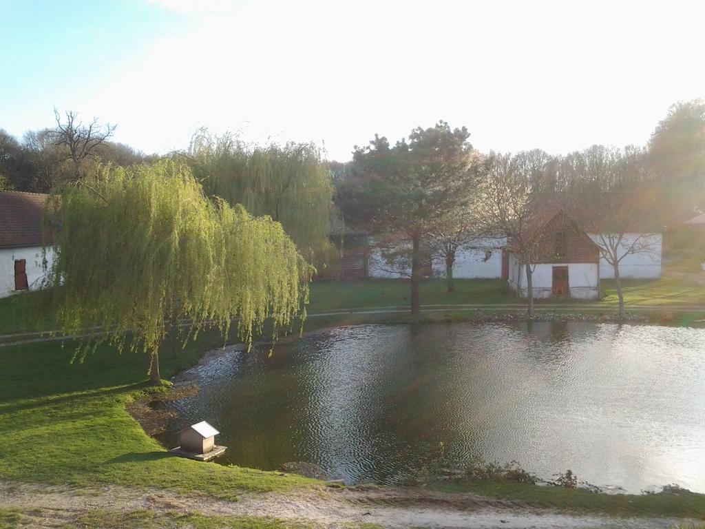 Domaine De Collen Bed and Breakfast Lépine Εξωτερικό φωτογραφία